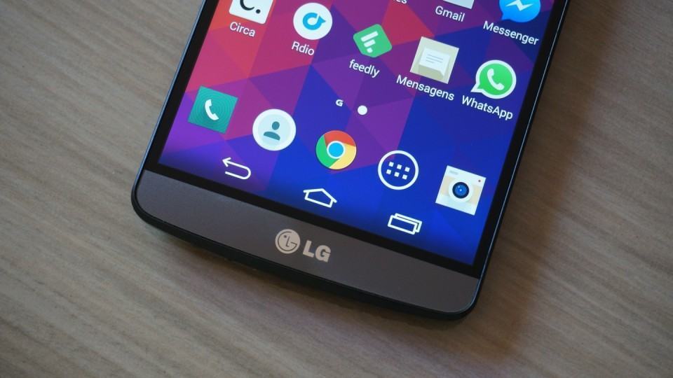 +75% da frente do G3 é tela.