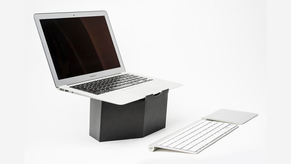 Suporte para notebook Pillar.