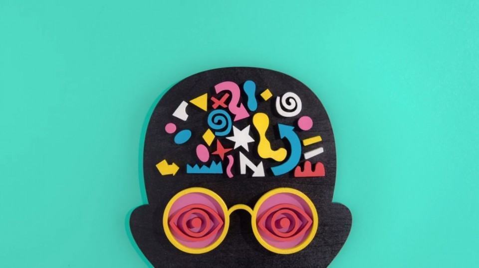 Ilustração: cabeça e pensamentos