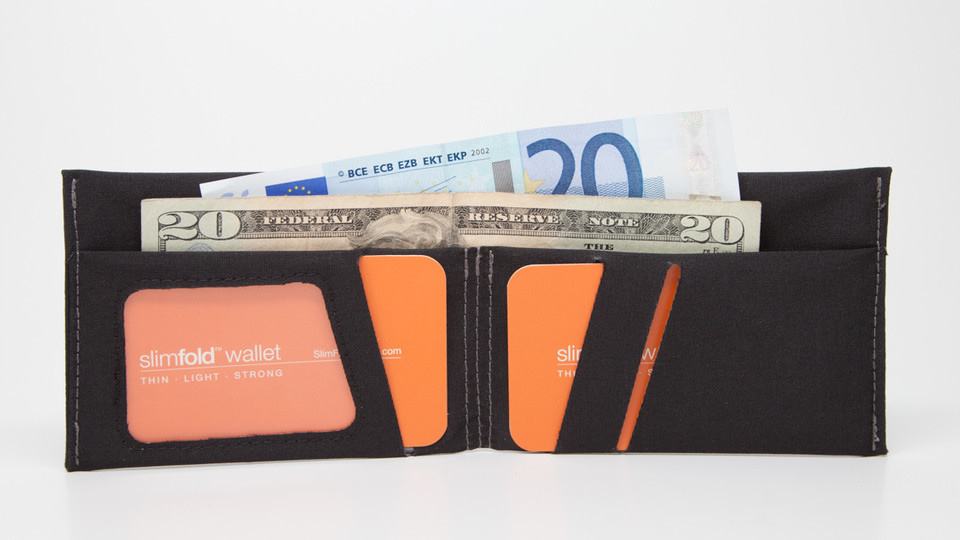 Foto do interior da MICRO Soft Shell, carteira slim da Slimfold.