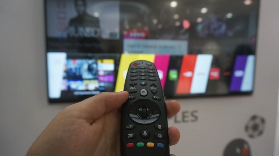 Controle da TV com webOS 2.0.