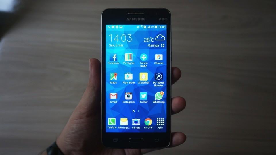 Galaxy Gran Prime na mão.