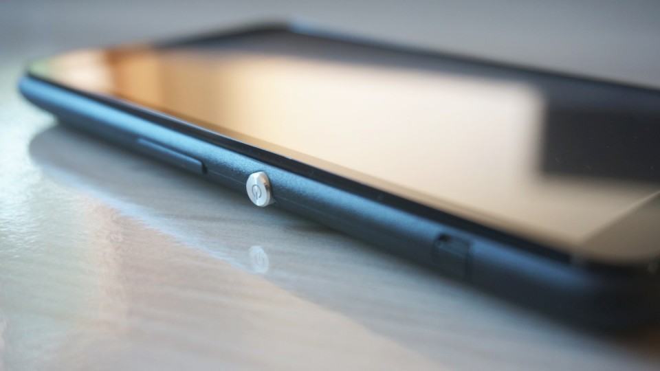 Botões estranhos do Xperia E4.