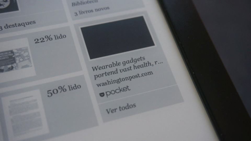 Integração suave com o Pocket, direto na tela inicial.