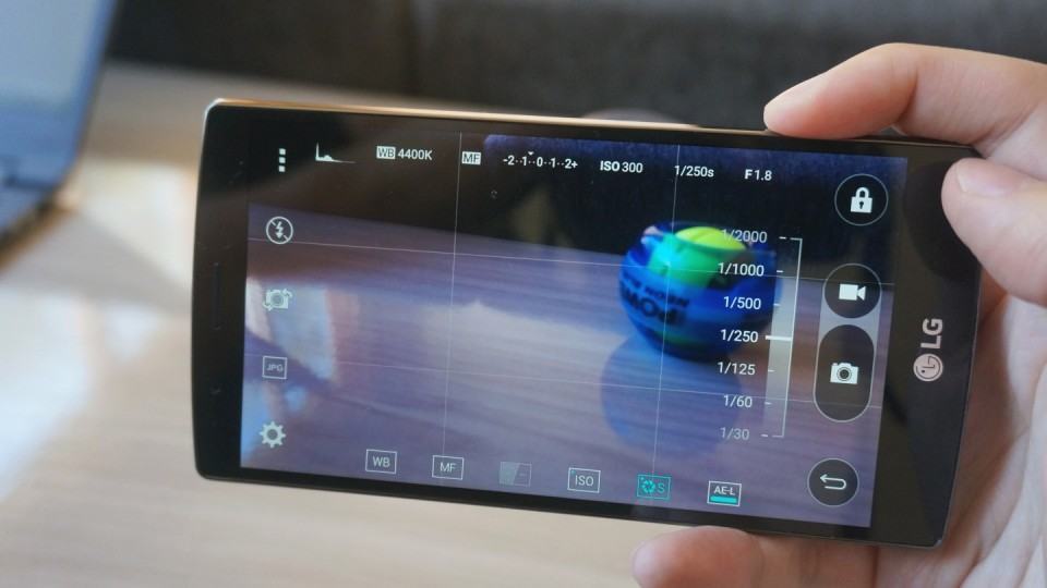 Controles manuais da câmera do G4.