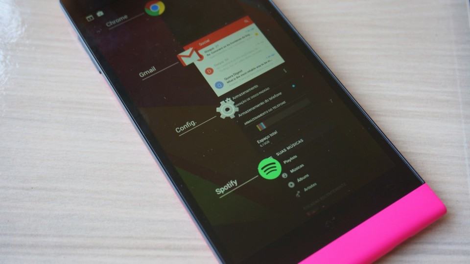 Multitarefa do KitKat no Life 8.