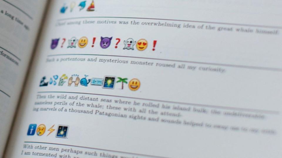 Conteúdo do livro Moby Dick traduzido em emoji.