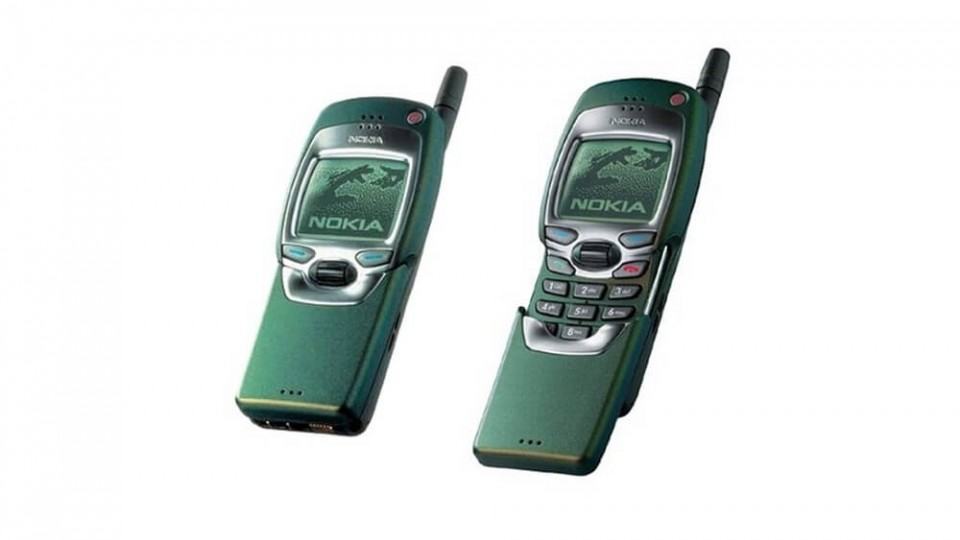 Nokia 7110, de 1999.