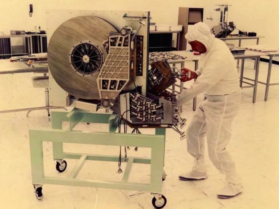 Um enorme e caro HD de alguns mega bytes.