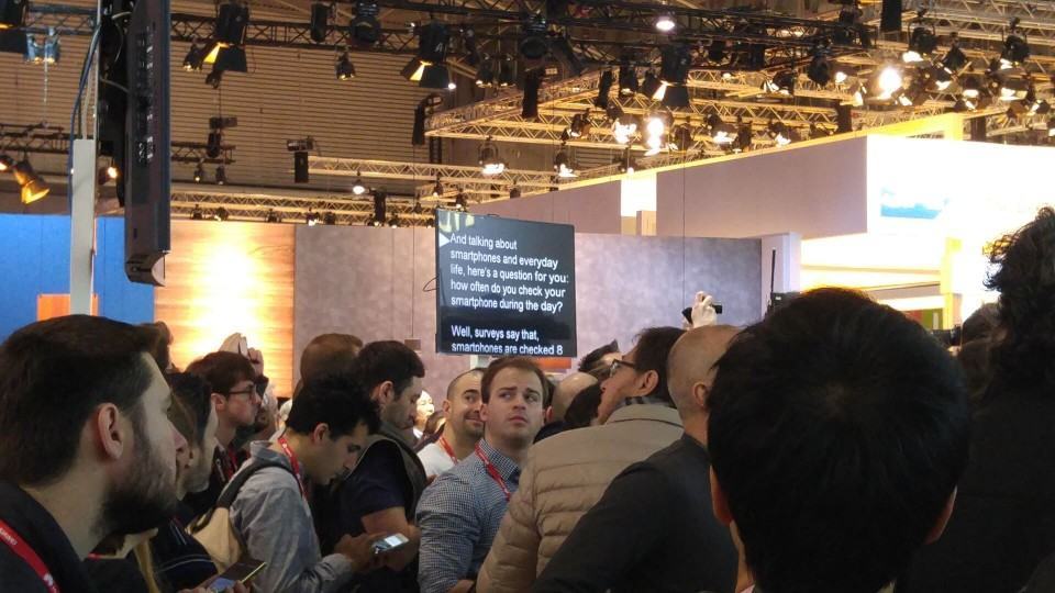 A matemática dava 150 acessos ao smartphone por dia.