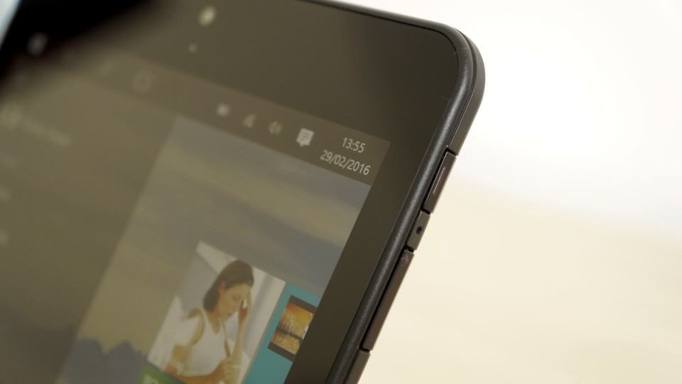 Botões de liga/desliga e de volume do ThinkPad 8.