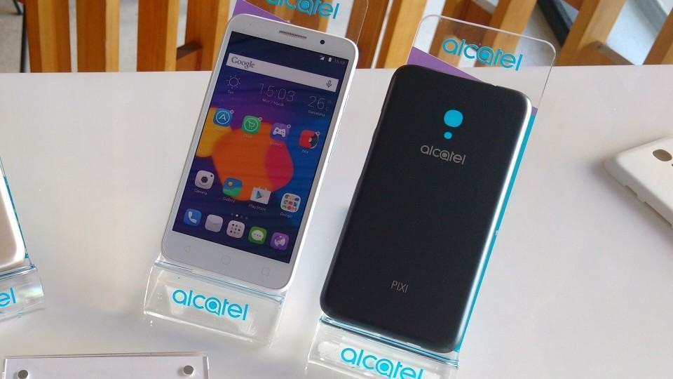Alcatel Pixi 4 de 5 polegadas.