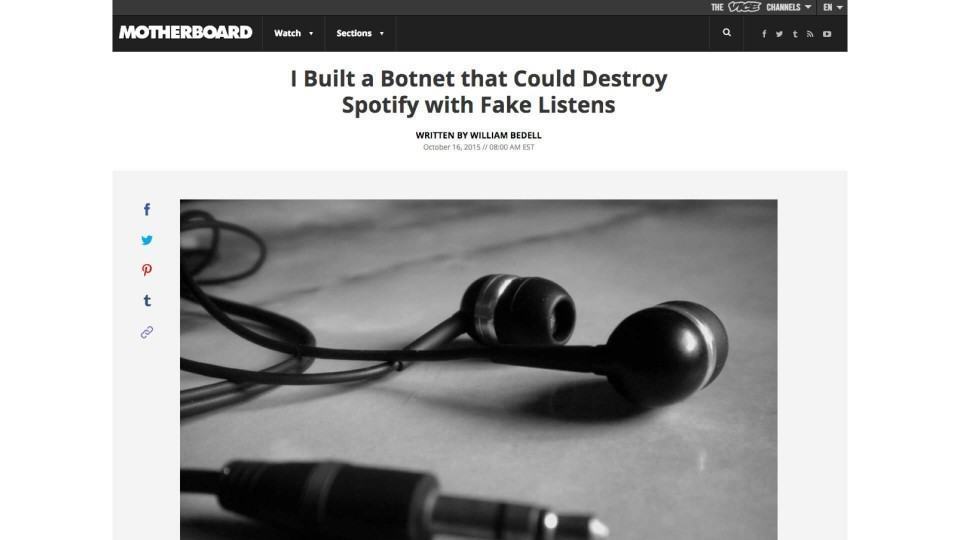 Foto dos fones de ouvido gigantesca em post da Vice.