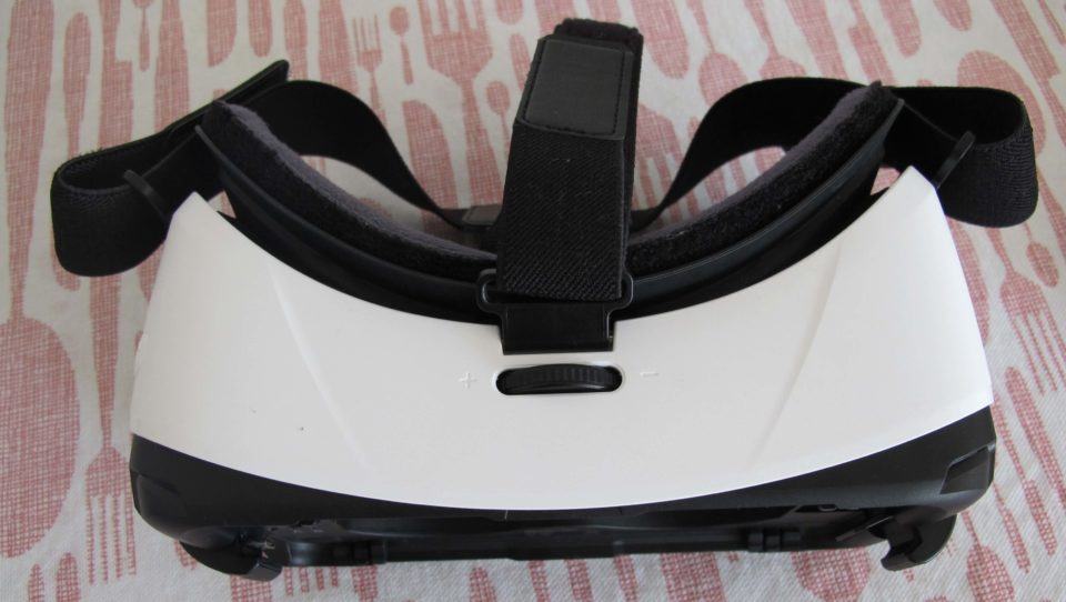 Roda de ajuste focal do Gear VR.